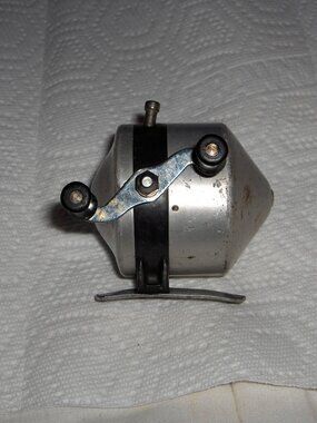Vintage Fishing Reel, Zebco, Zero Hour Bomb Co.